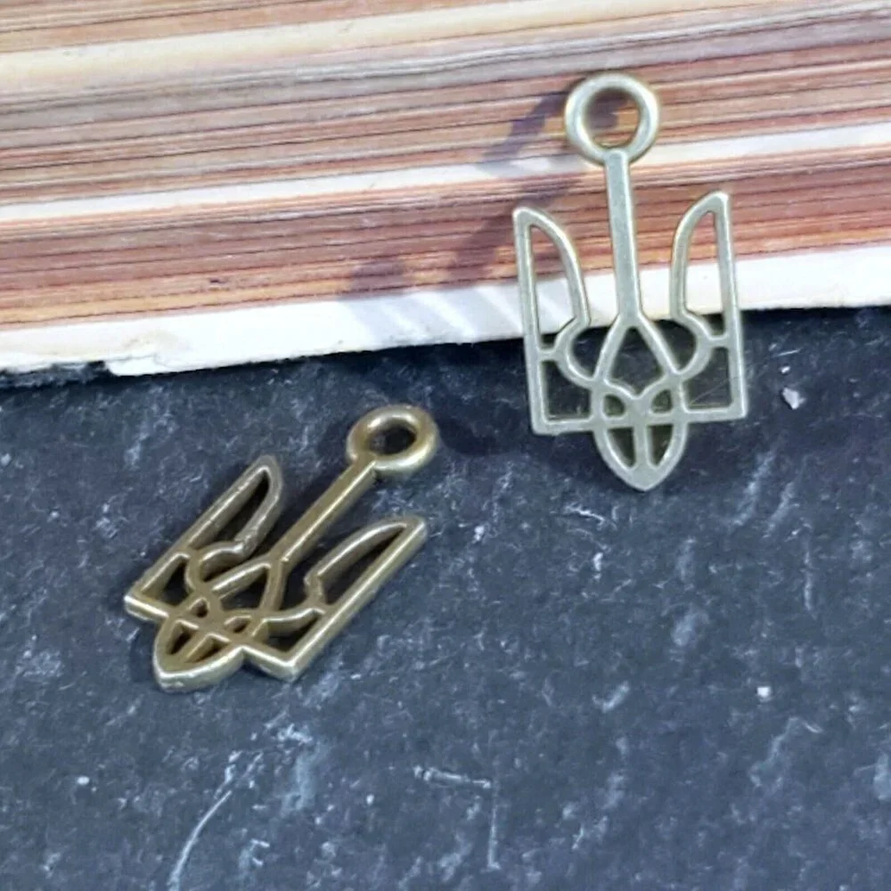 Bronze Ukraine National Emblem Ukrainian Symbol 18x9mm Charms Pendants 10 pcs
